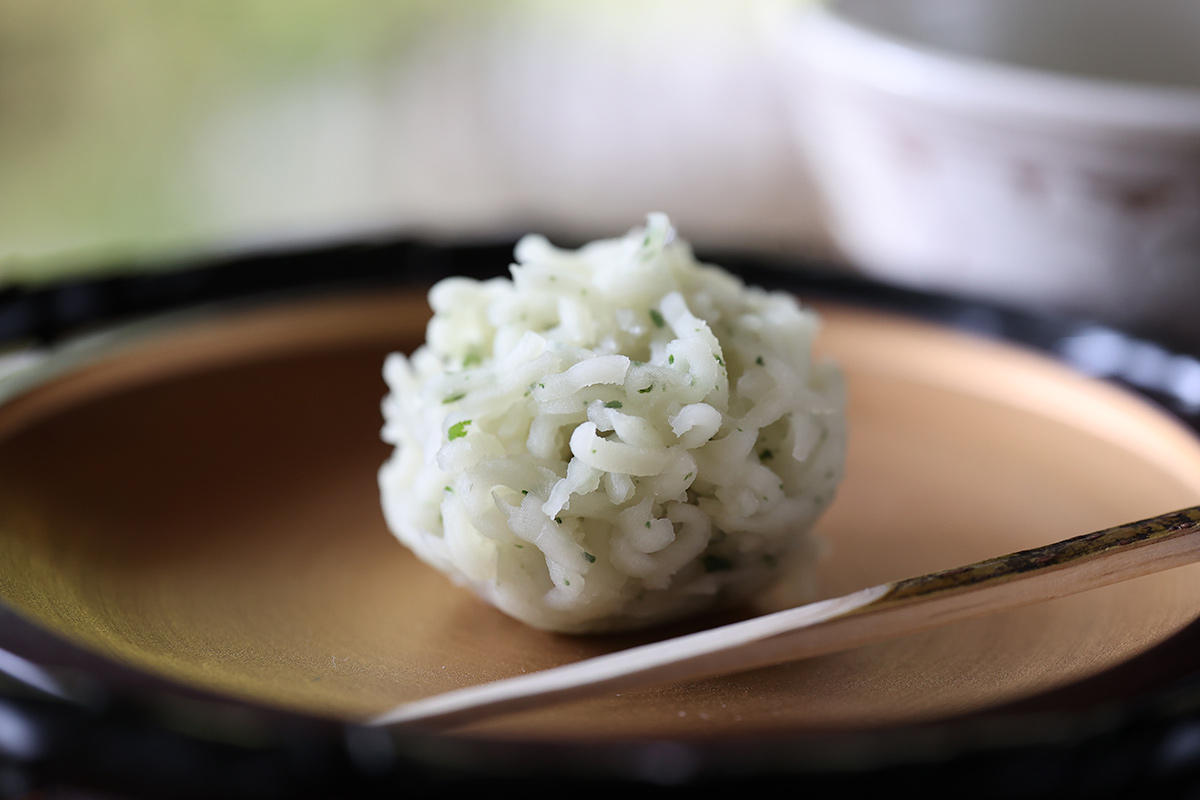 茜庵　喫茶のお菓子　きんとん